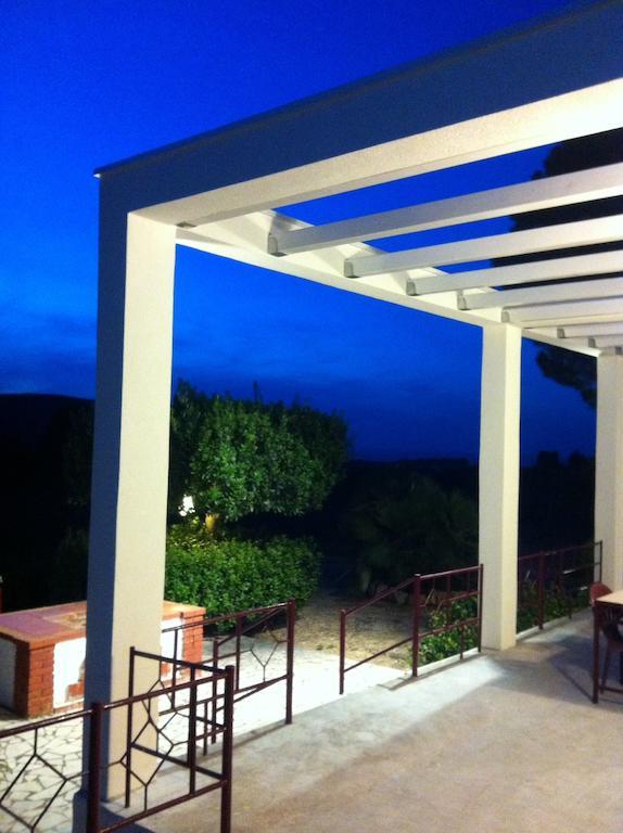 Residenza Bianca Villa สโกเปลโล ภายนอก รูปภาพ
